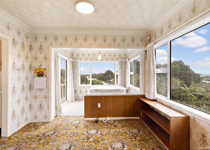  at 31 Sunrise Avenue, Murrays Bay, Auckland