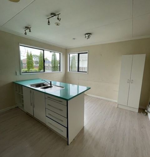  at 100 Warden Street, Richmond, Christchurch City, Canterbury