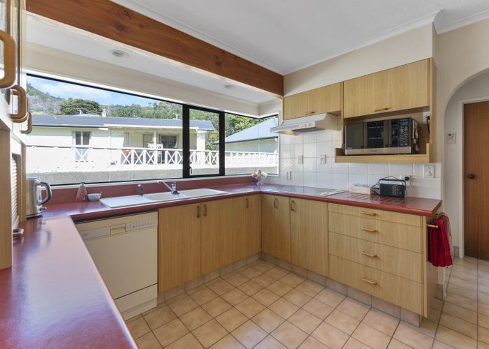  at 65 Kamahi Street, Stokes Valley, Lower Hutt