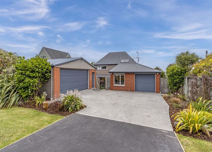  at 251 Major Hornbrook Road, Mount Pleasant, Christchurch