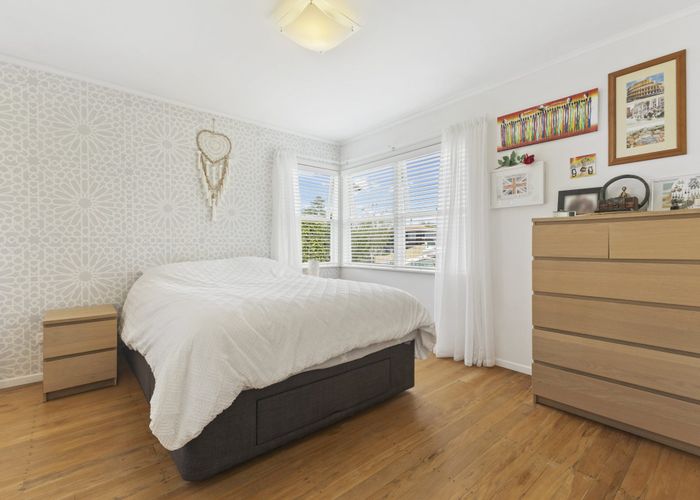  at 27 Riverhills Avenue, Pakuranga Heights, Auckland