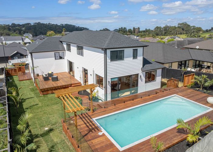  at 4 The Landing, Riverhead, Rodney, Auckland