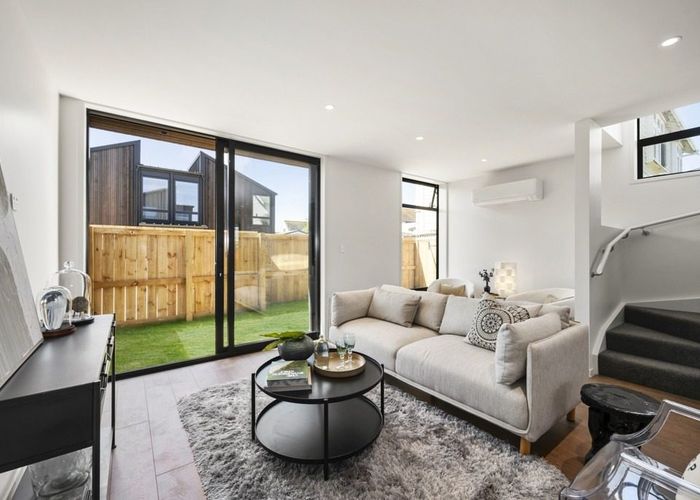  at 96A Apu Crescent, Lyall Bay, Wellington, Wellington