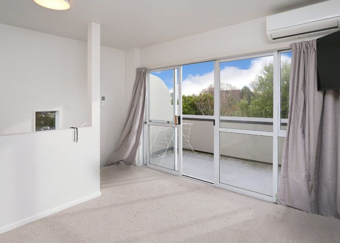  at 1/102 Wainui Street, Riccarton, Christchurch City, Canterbury