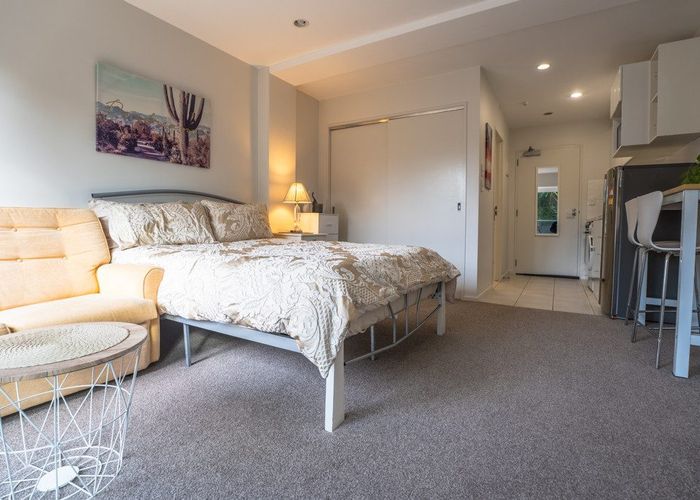 at A6/210 Dairy Flat Highway, Albany, North Shore City, Auckland