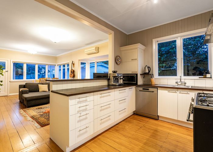  at 19 Main Road, Titahi Bay, Porirua, Wellington