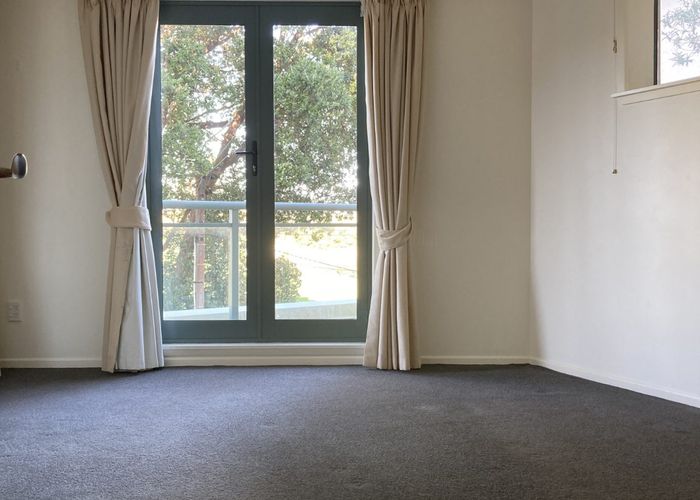  at 8/80 Salamanca Road, Kelburn, Wellington