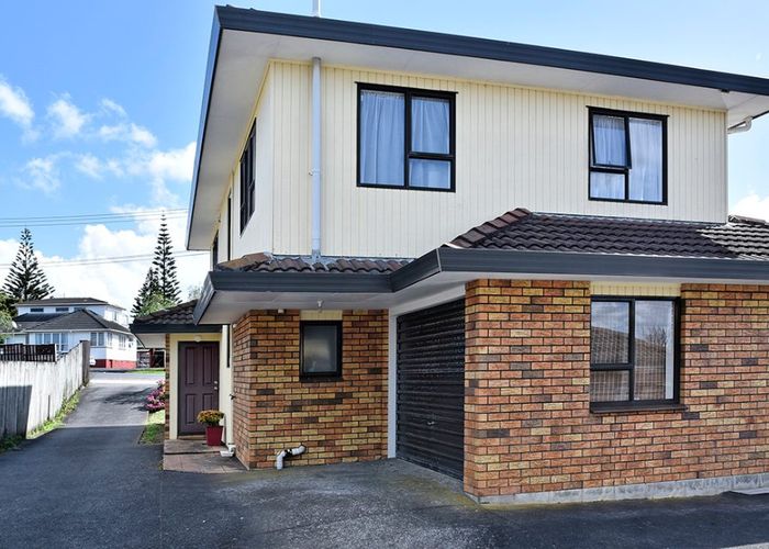  at 1/284 Richardson Road, Mount Roskill, Auckland City, Auckland