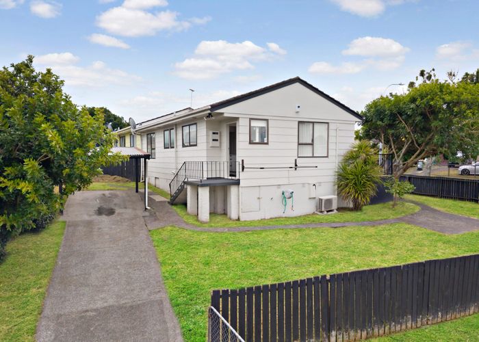  at 2/41 Balloch Street, Randwick Park, Manukau City, Auckland