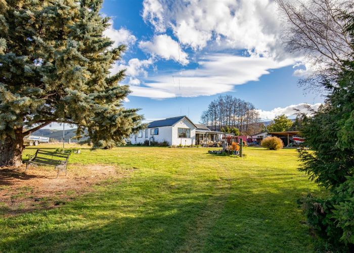  at 10 Moa Flat Road, Ettrick
