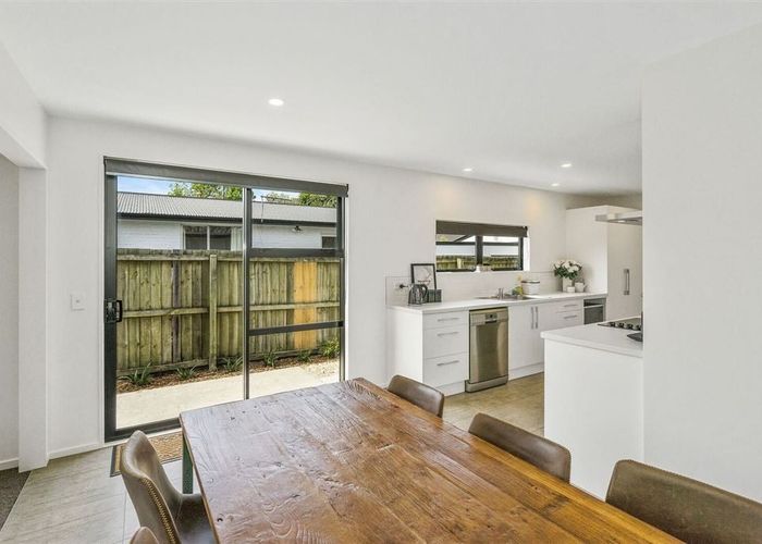  at Room 4/7a Laurence Street, Waltham, Christchurch City, Canterbury