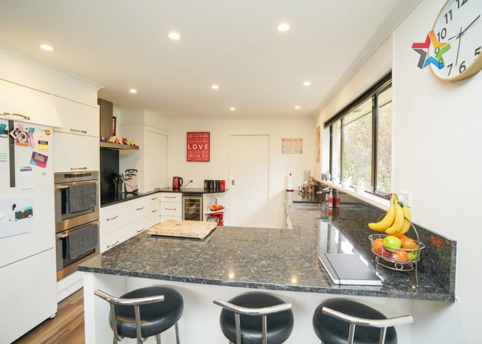  at 220 Mill Road South, Seaward Bush, Invercargill