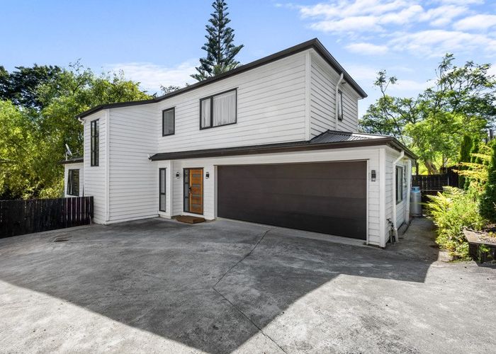  at 7A Manapouri Place, Pakuranga Heights, Auckland