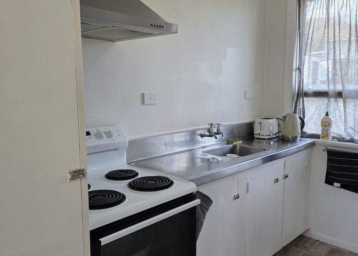  at 6a Matahourua Crescent, Cannons Creek, Porirua, Wellington