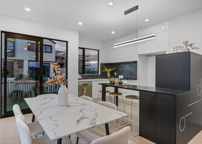  at 196 Henwood Road, Westgate, Waitakere City, Auckland