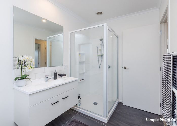 at 14 Korako Lane, Baverstock, Hamilton