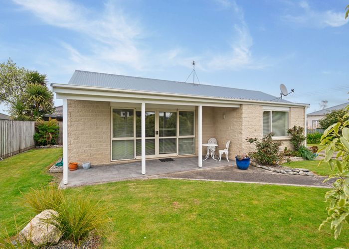  at 76 Perry Street, Masterton