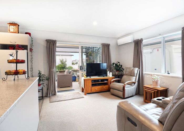  at 711/11 Kamahi Crescent, Papamoa Beach, Tauranga, Bay Of Plenty