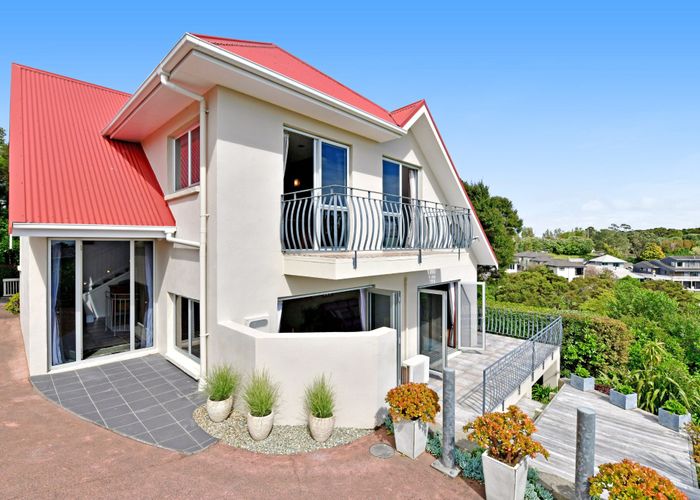  at 10b Vipond Road, Stanmore Bay, Rodney, Auckland