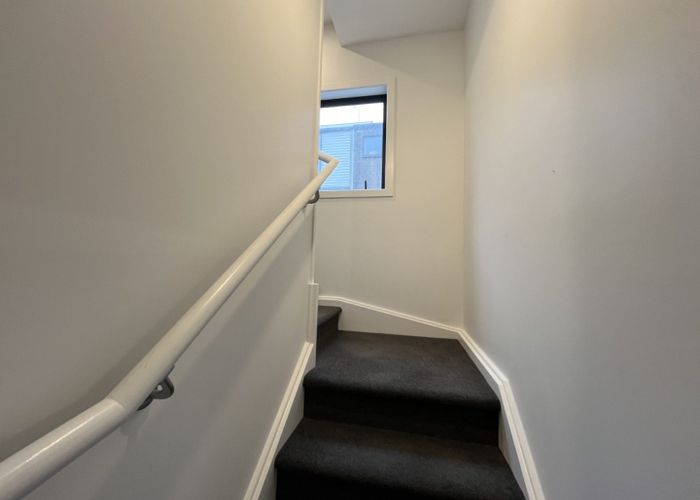  at 1 Fruitvale Road, New Lynn, Waitakere City, Auckland