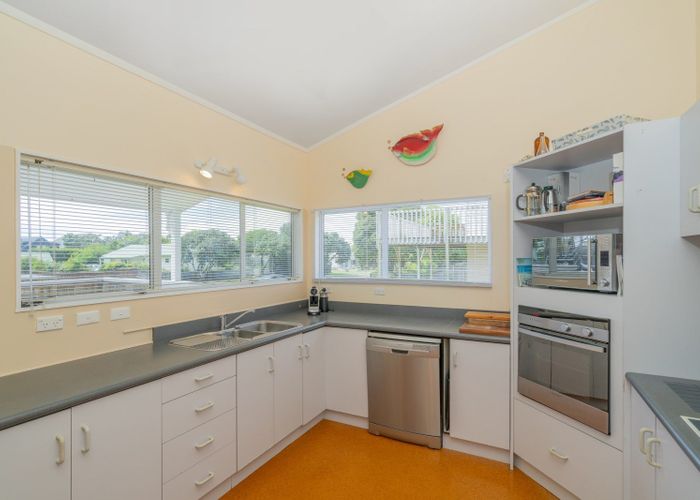  at 237 Kenwood Drive, Matarangi, Whitianga
