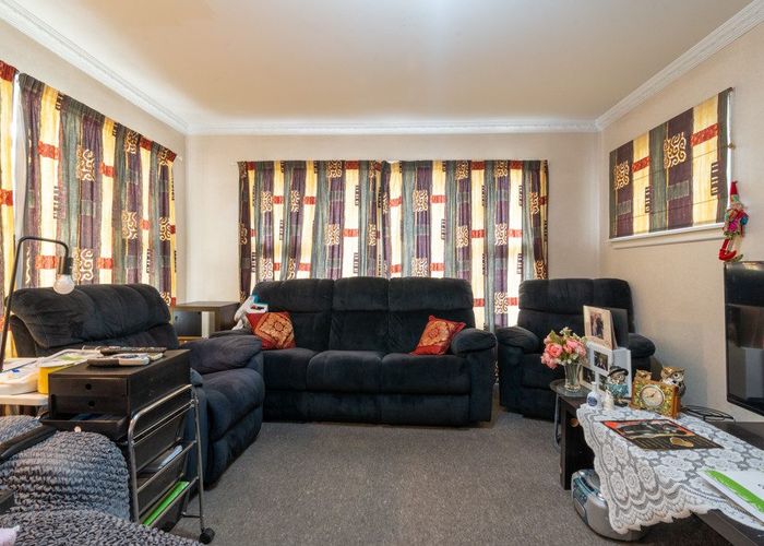  at 1/44 Division Street, Riccarton, Christchurch