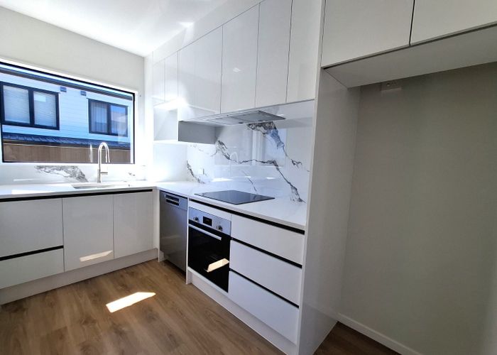  at 6/243 Campbell Road, Greenlane, Auckland