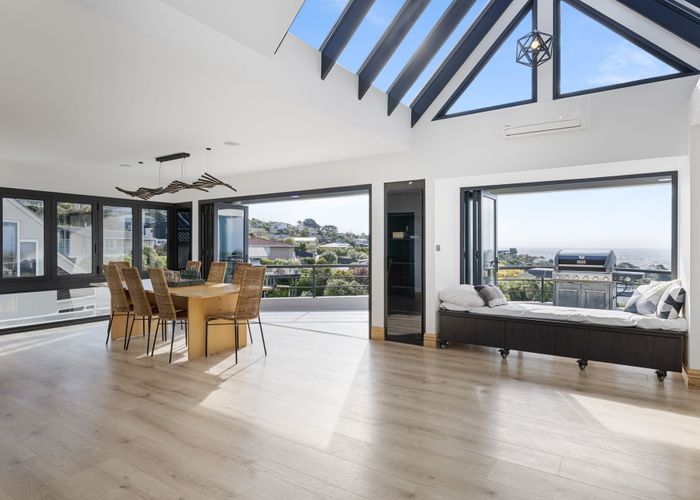  at 9 Luxton Place, Mount Pleasant, Christchurch