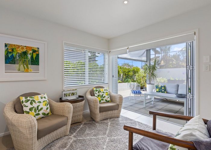  at 7 Marellen Drive, Red Beach, Red Beach