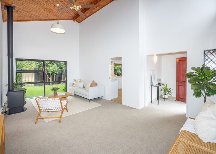  at 19 Azimuth Place, Flagstaff, Hamilton