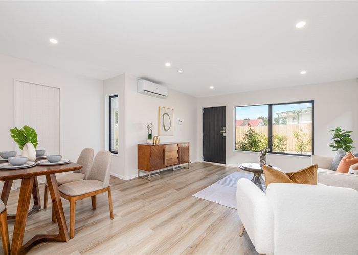  at 76B Borich Road, Sunnyvale, Auckland