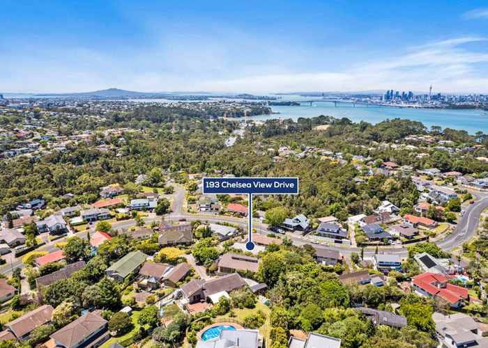  at 193 Chelsea View Drive, Chatswood, Auckland