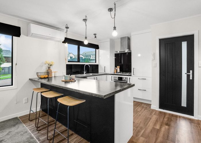 at 8 Drummond Crescent, Kelson, Lower Hutt, Wellington
