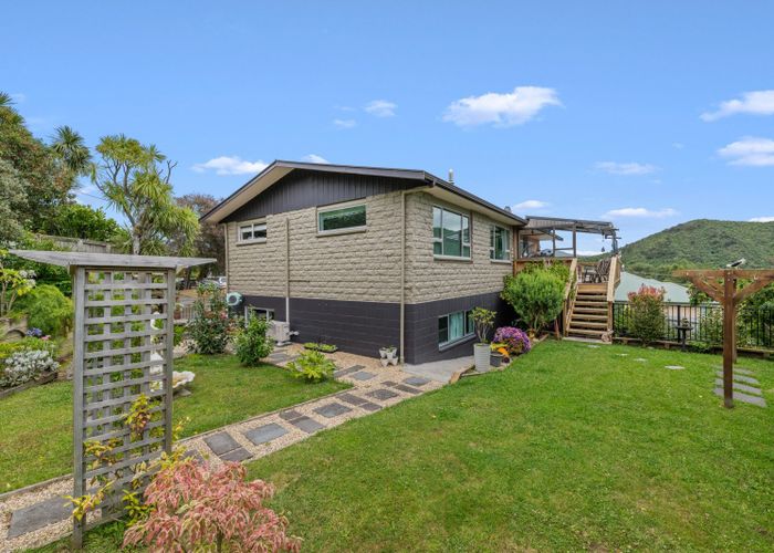  at 32 Moana View Road, Waikawa, Marlborough, Marlborough