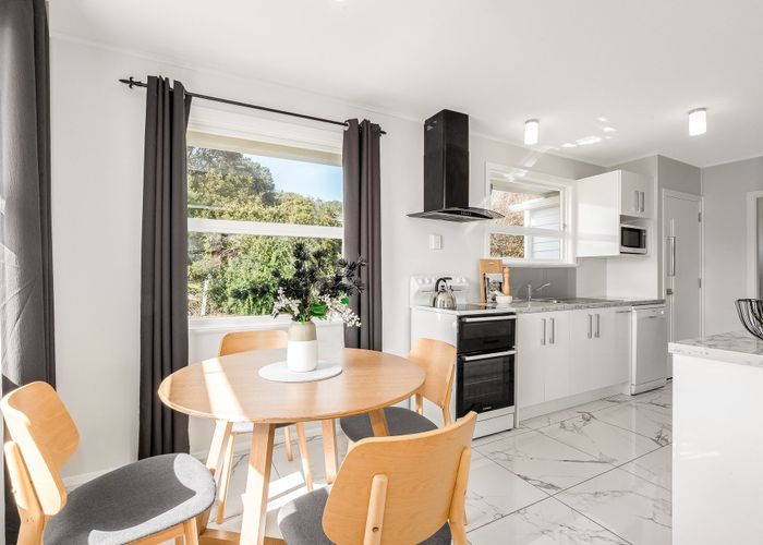  at 18 Beazley Avenue, Paparangi, Wellington, Wellington