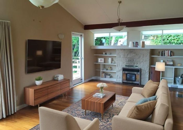  at 27 Onehuka Road, Tirohanga, Lower Hutt, Wellington