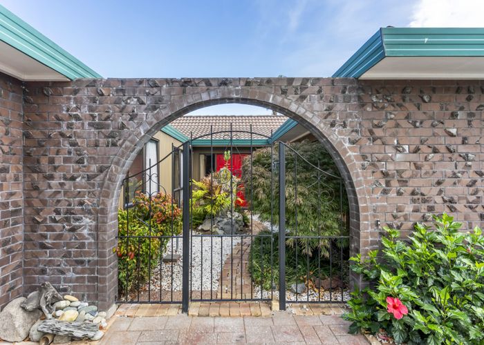  at 67 Carnoustie Drive, Wattle Downs, Manukau City, Auckland