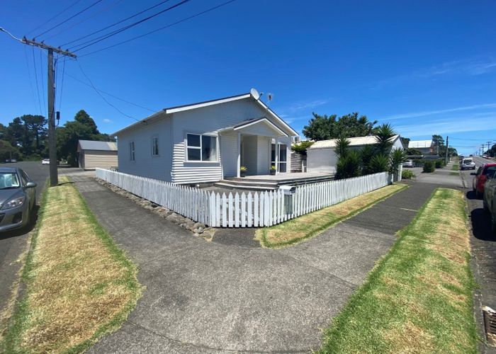  at 162 Lemon Street, Strandon, New Plymouth