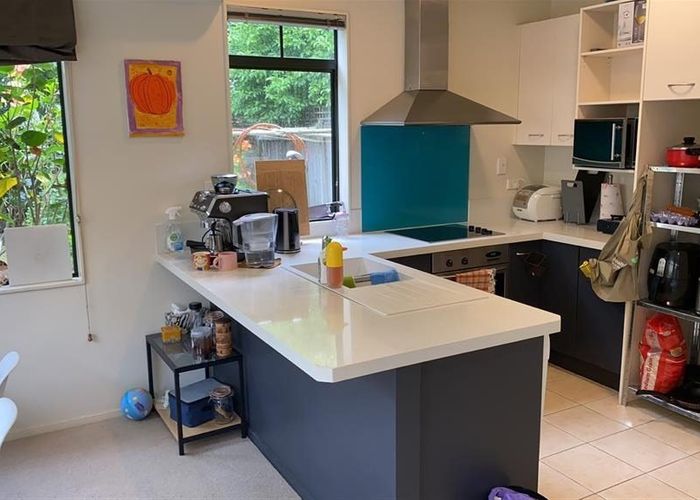  at 34 Villanova Place, Albany, Auckland