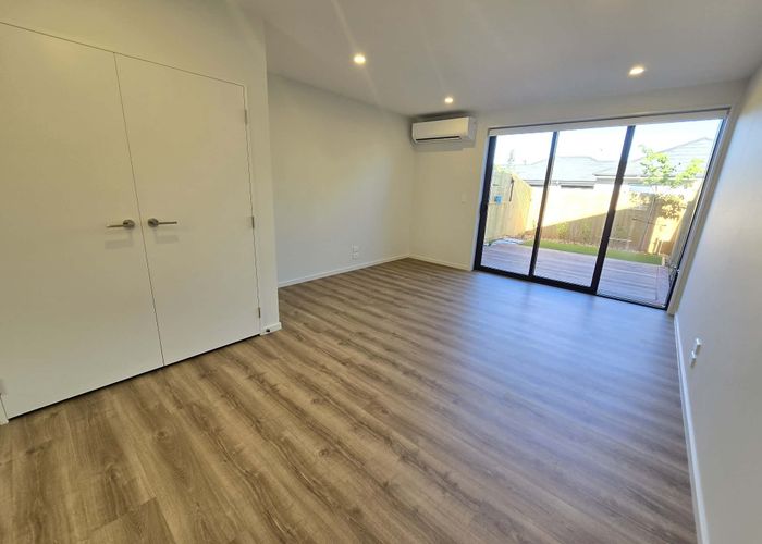  at 2/120 Hastings Street East, Sydenham, Christchurch City, Canterbury