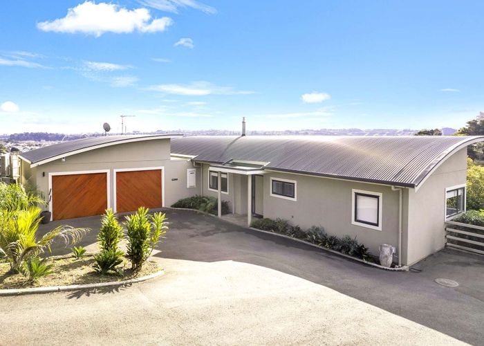  at 1 Shakespeare Road, Bastia Hill, Whanganui, Manawatu / Whanganui