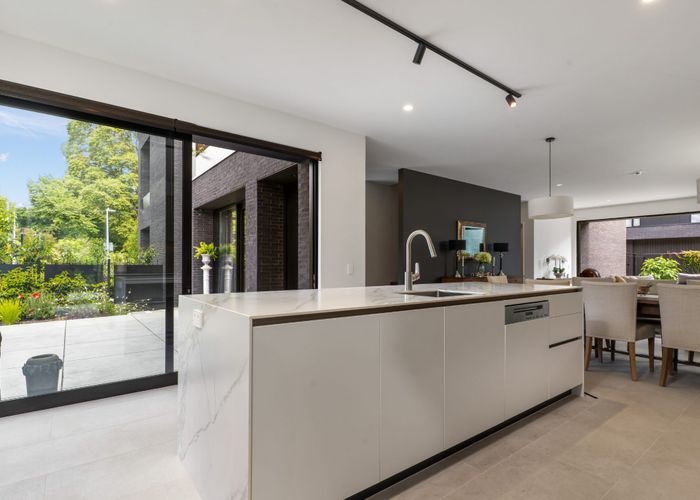  at 25 Carlton Mill Road, Merivale, Christchurch City, Canterbury