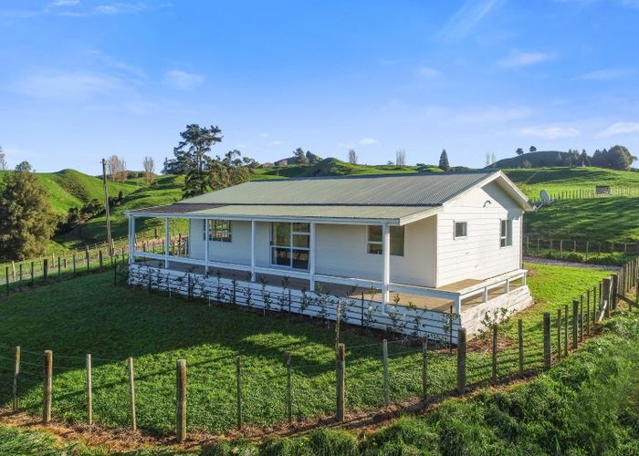 For sale 17 Waikaka Road, Ohura, Ruapehu, Manawatu / Whanganui