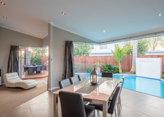  at 1826A River Road, Flagstaff, Hamilton