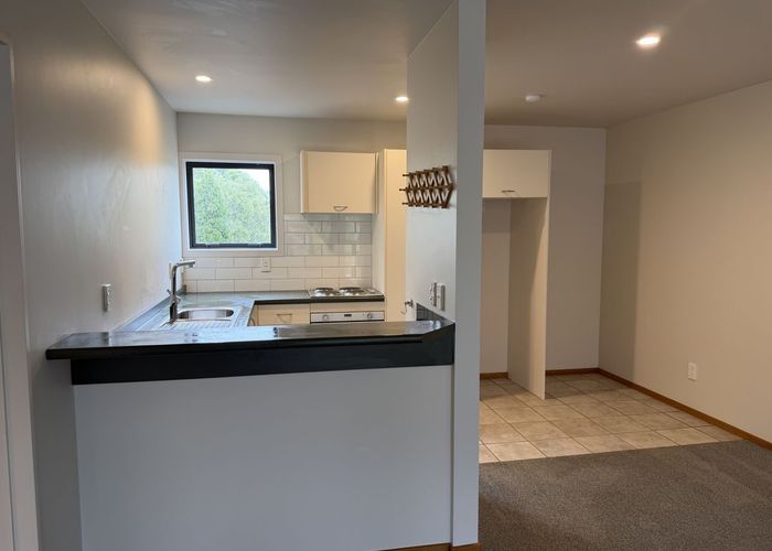  at 4/25 Grove Road, Addington, Christchurch City, Canterbury