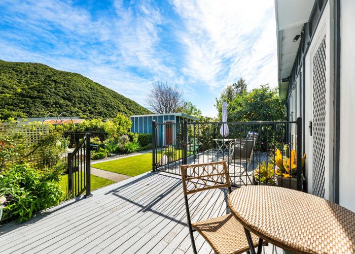  at 24 Beach Road, Waikawa, Marlborough, Marlborough