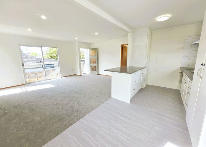  at 7 Garton Drive, Massey, Waitakere City, Auckland