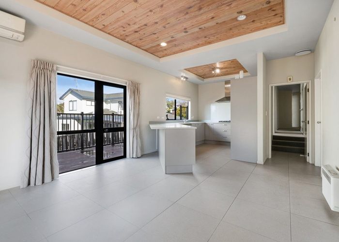  at 13 Bronzewing Terrace, Unsworth Heights, North Shore City, Auckland
