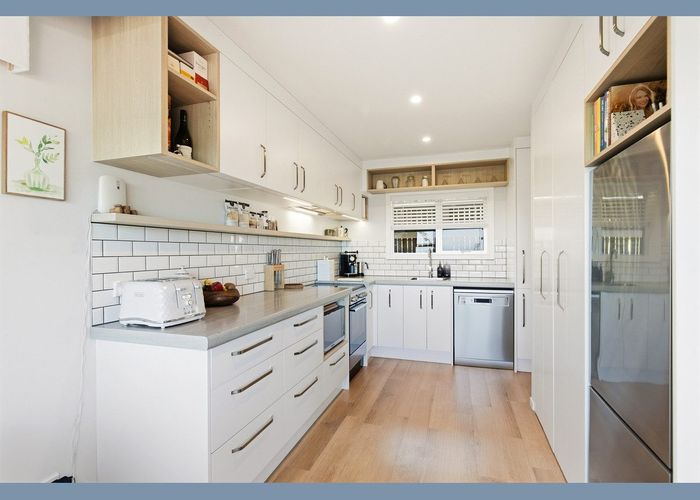  at 12 Middlesex Place, Northland, Wellington, Wellington