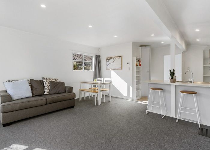  at 3a Impala Place, Hillsborough, Auckland City, Auckland